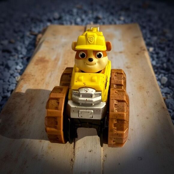 Paw Patrol Rubble’s Muddy Monster Truck Rescue Racers Toy 3.5" B23 - Picture 1 of 7